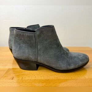 Sam Edelman Women's “Petty” Gray Ankle Boots, size 5 1/2